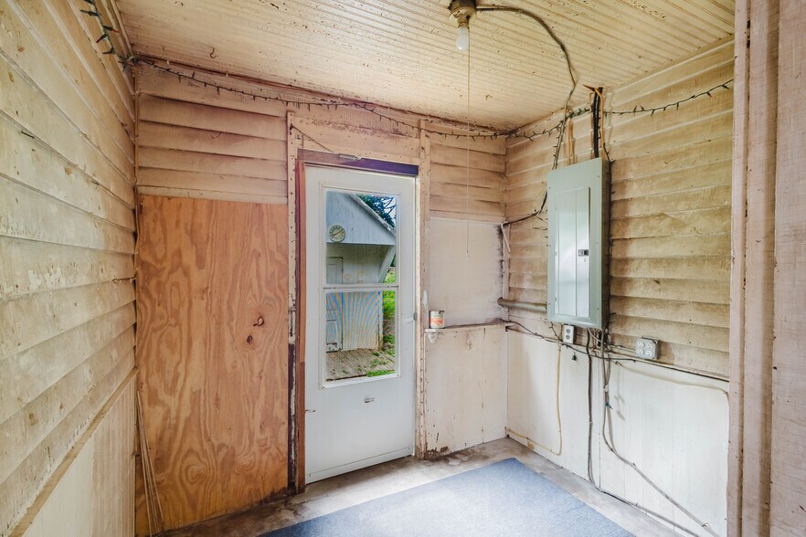 More Photos Of 7438 Bagdad Rd, Bagdad Land For Sale