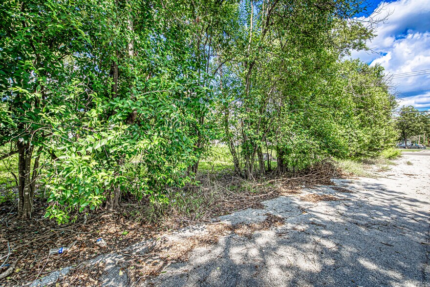 More Photos Of 722 S LBJ, San Marcos Land For Sale