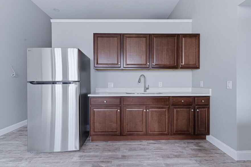 More Photos Of 387 Broad St, Central Falls Apartments For Sale