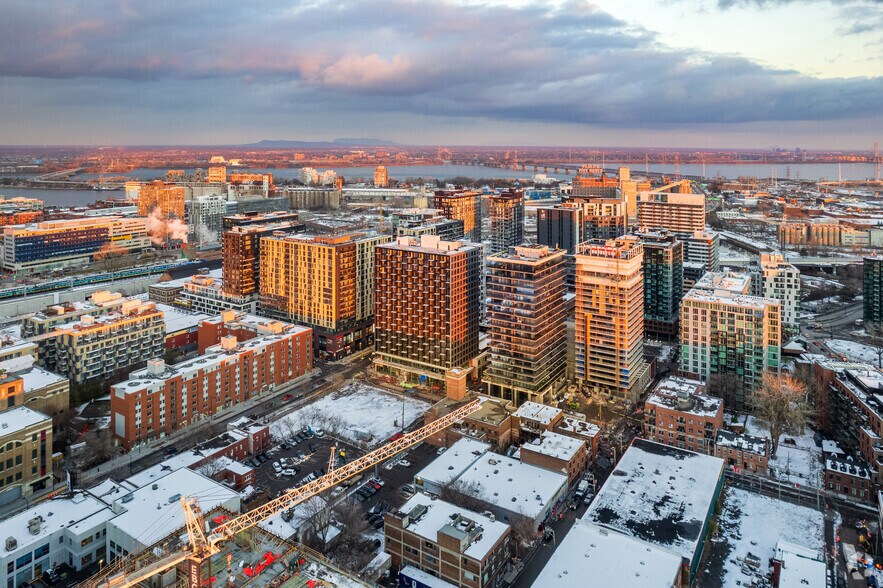 More Photos Of 225 Rue Young, Montréal Apartments For Lease