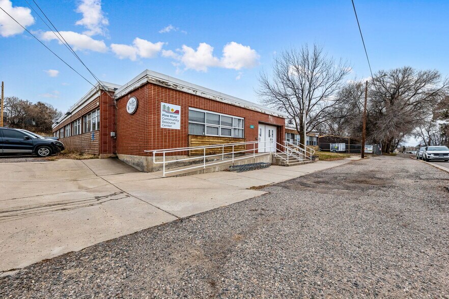 More Photos Of 658 S East St, Bayfield Flex For Sale