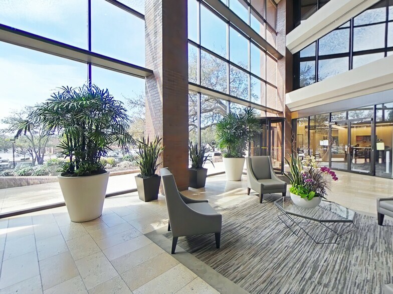 More Photos Of 9901 W Interstate 10, San Antonio Office Residential For Lease