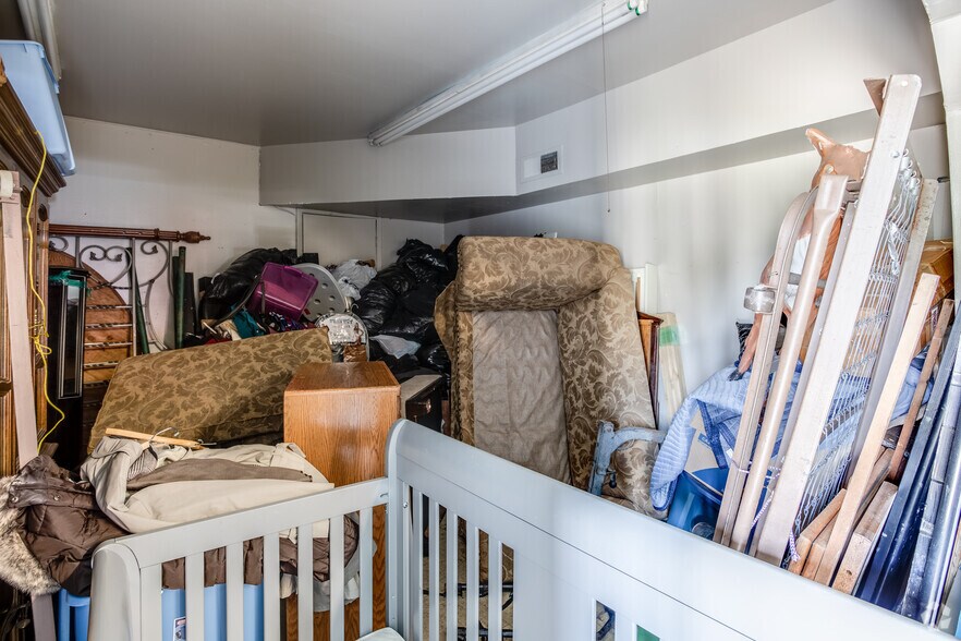 More Photos Of 1502 S Hackberry St, San Antonio Freestanding For Sale