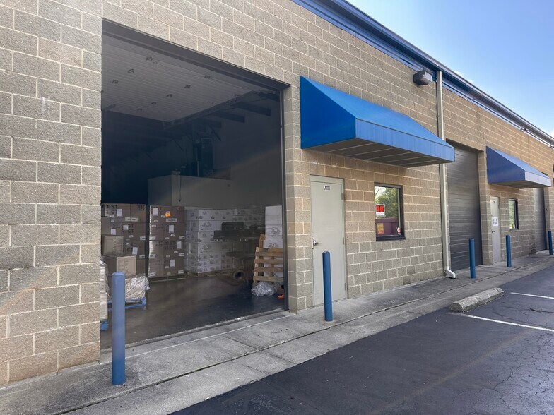 More Photos Of 7025-7045 Girls School Ave, Indianapolis Industrial For Sale