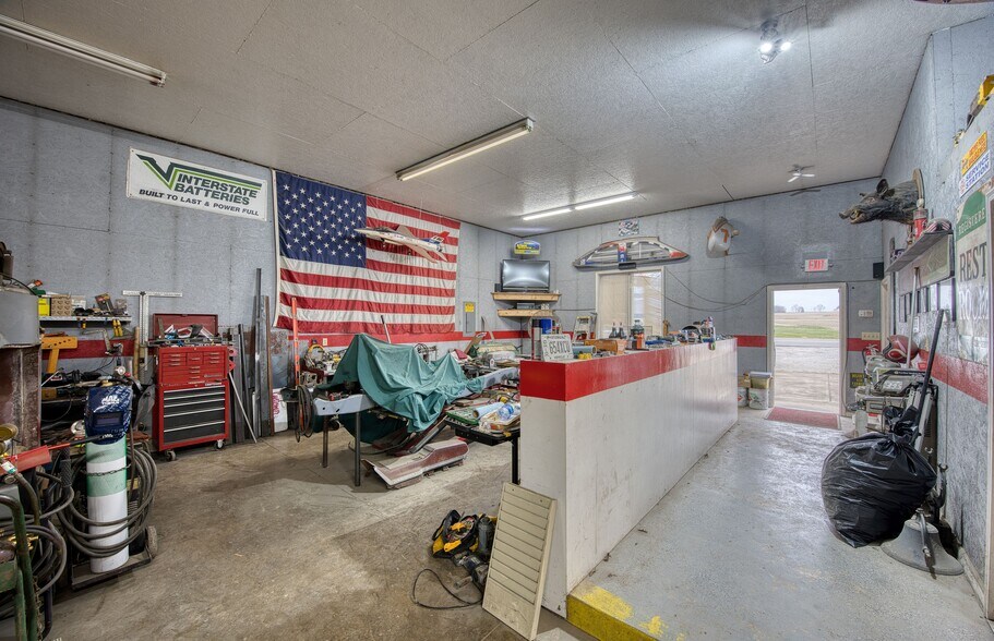 More Photos Of 6387 Ohio 48, Lebanon Specialty For Sale