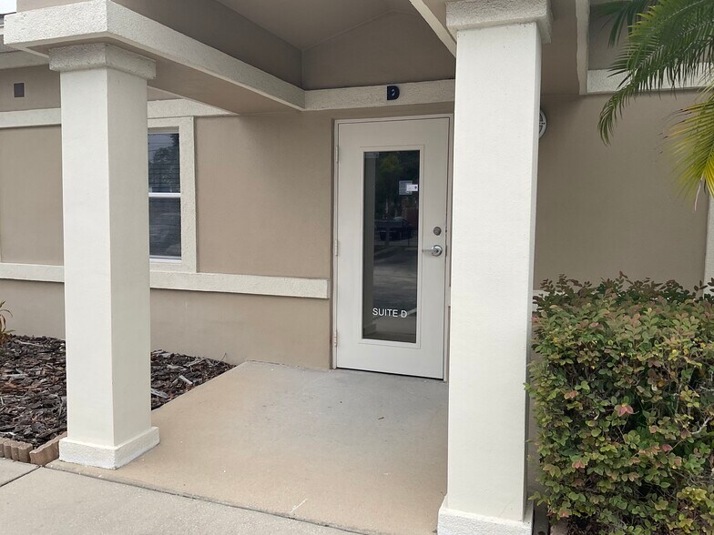 More Photos Of 955 E Martin Luther King Junior Dr, Tarpon Springs Medical For Lease