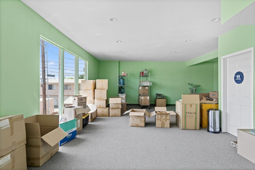 More Photos Of 9774 Katella Ave, Anaheim Medical For Sale