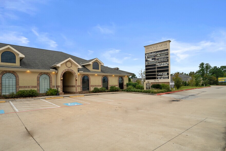 More Photos Of 7115 FM 2920, Spring Unknown For Lease