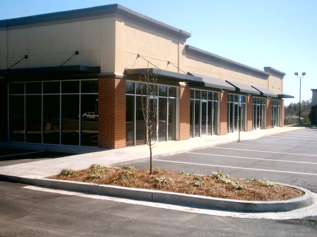Primary Photo Of 4126 Hartley Bridge Rd, Macon-Bibb General Retail For Lease