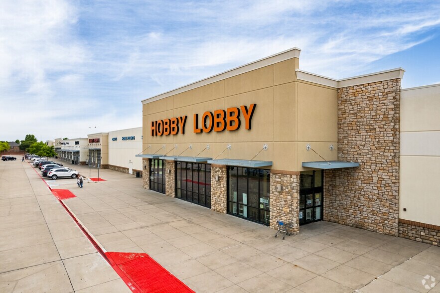 More Photos Of Eldorado Pky @ FM 423, Little Elm Unknown For Lease