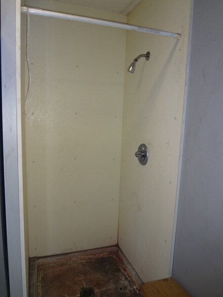 More Photos Of 222 W 6th St, Junction City Office For Sale