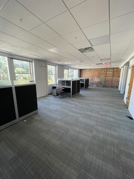 More Photos Of 26 W Park Pl, Morristown Loft Creative Space For Lease