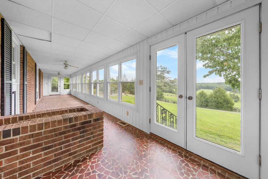 More Photos Of 8509 S Lowell Rd, Bahama Land For Sale