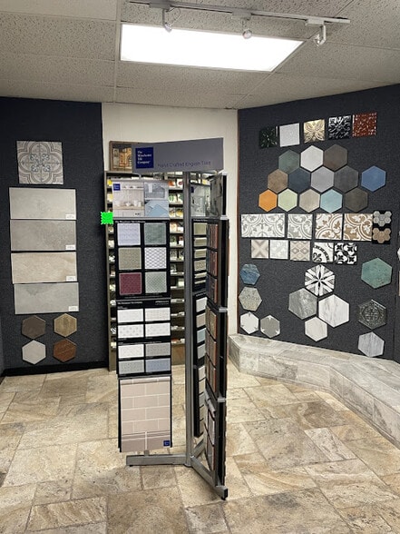 More Photos Of 6354 Warren Dr, Norcross Distribution For Sale