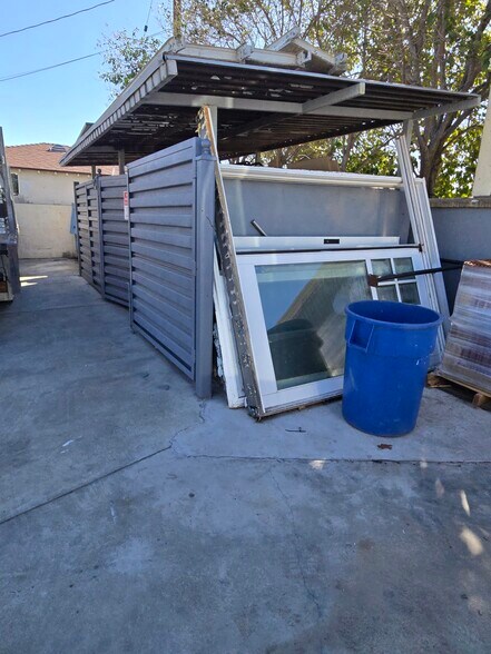 More Photos Of 1616 E Los Angeles Ave, Simi Valley Freestanding For Lease