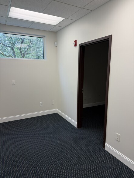 More Photos Of 4353 E State Route 73, Waynesville Medical For Lease