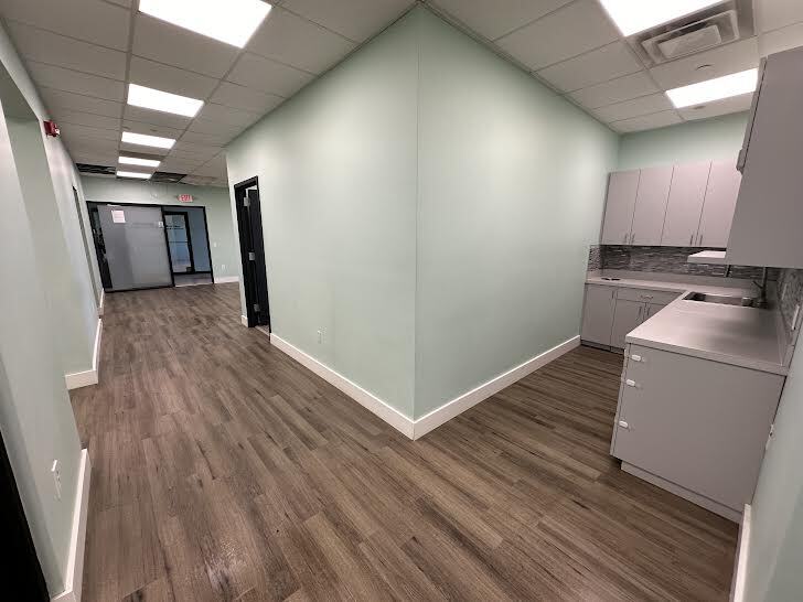 More Photos Of 210 S Newman St, Hackensack Manufacturing For Lease