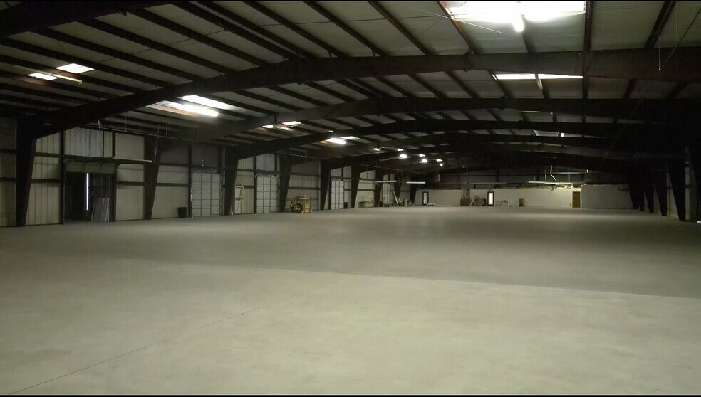 More Photos Of 20075 Malone Rd, Tecumseh Warehouse For Sale