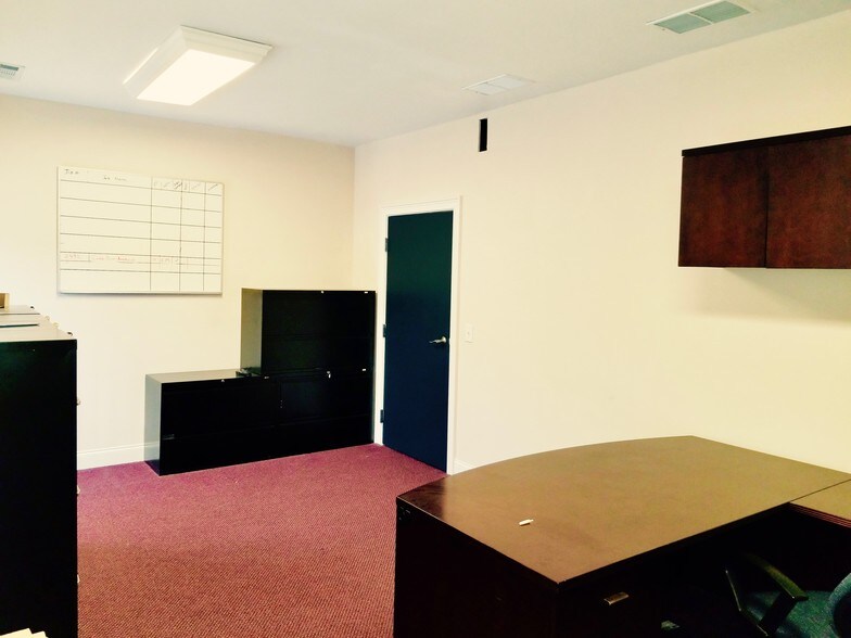 More Photos Of 5400 Laurel Springs Pky, Suwanee Office For Sale