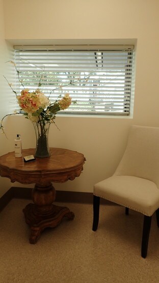 More Photos Of 1733 Washington Blvd, Easton Office For Sale