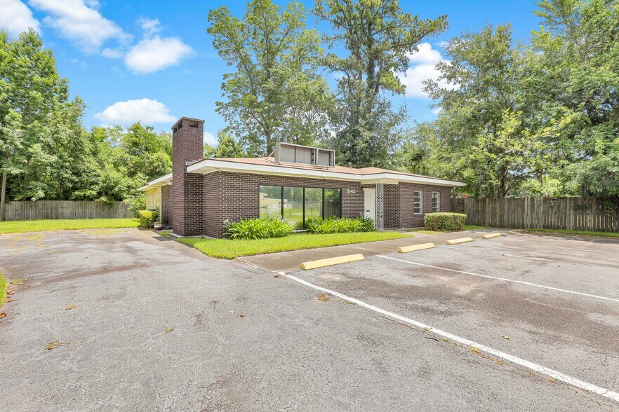 More Photos Of 5142 Augusta Rd, Savannah Office For Sale