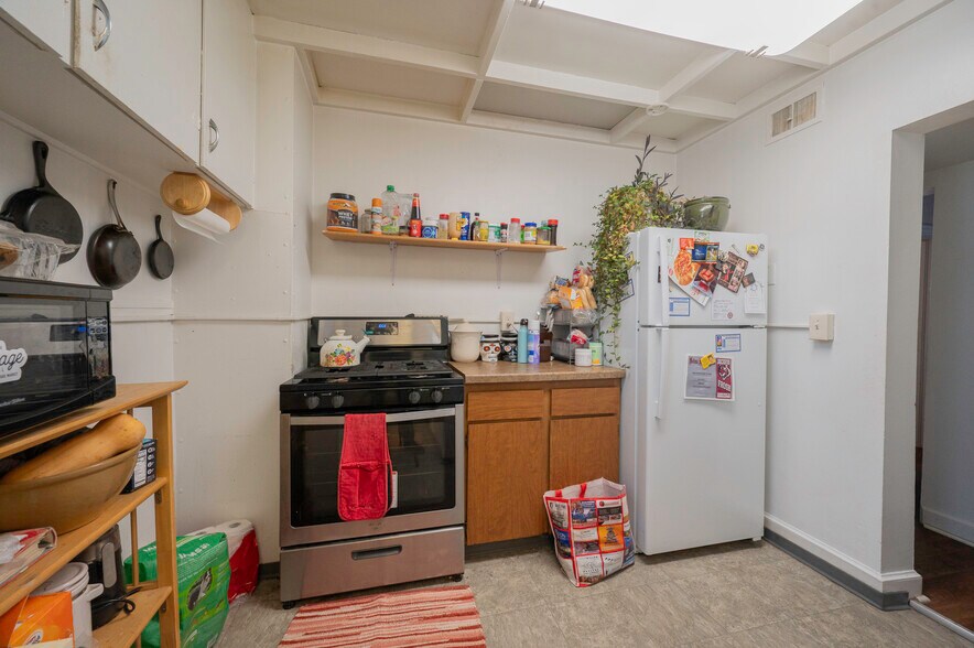 More Photos Of 504 Breckenridge St, Helena Apartments For Sale