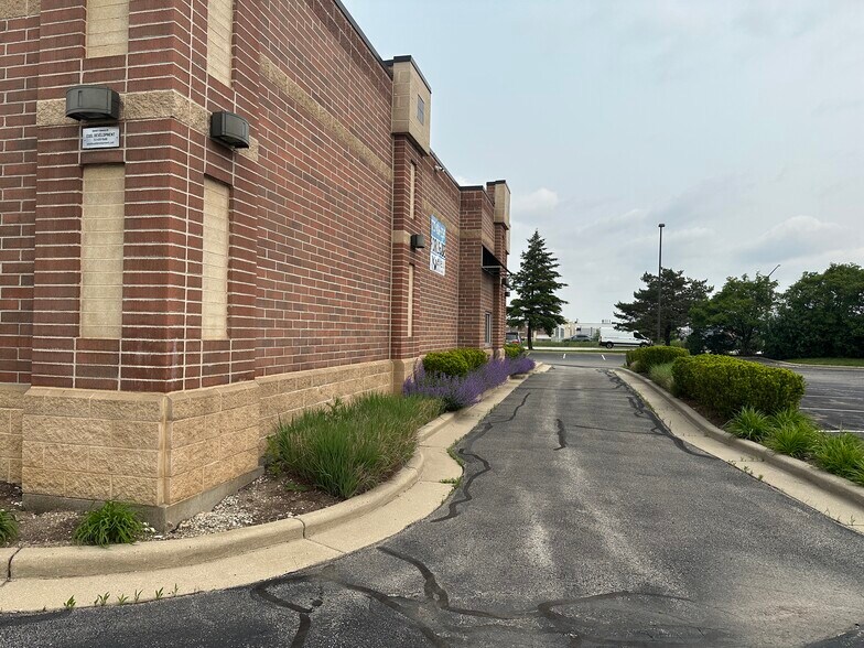 More Photos Of 10351 Washington Ave, Sturtevant Unknown For Lease