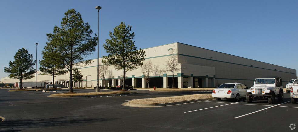 More Photos Of 5750 Challenge Dr, Memphis Warehouse For Lease