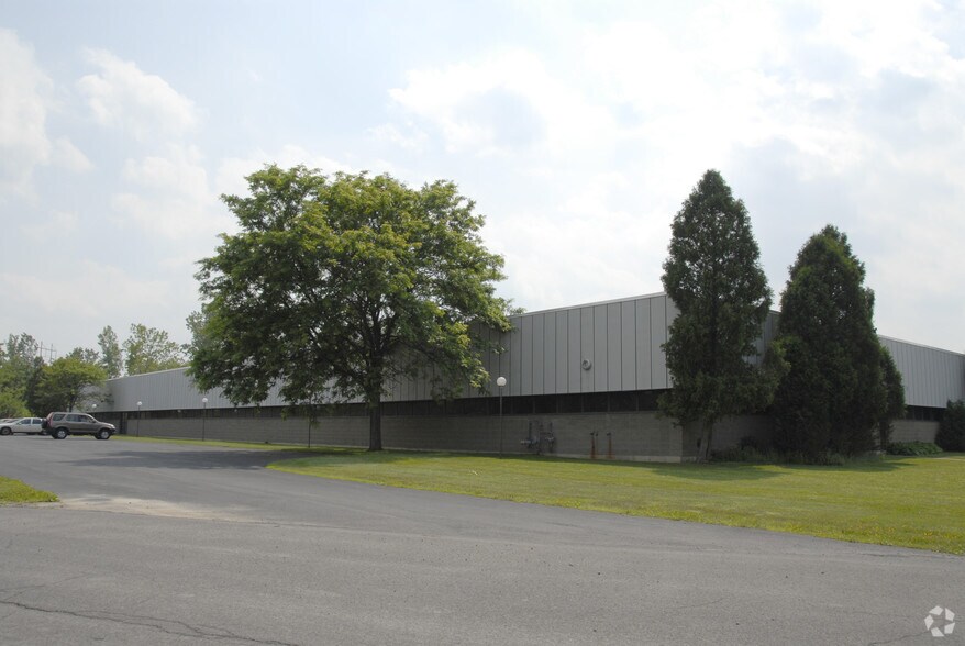 More Photos Of 4601 Nixon Park Dr, Syracuse Warehouse For Lease