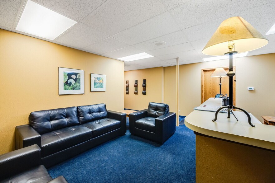 More Photos Of 141 W Davies Ave N, Littleton Office For Sale