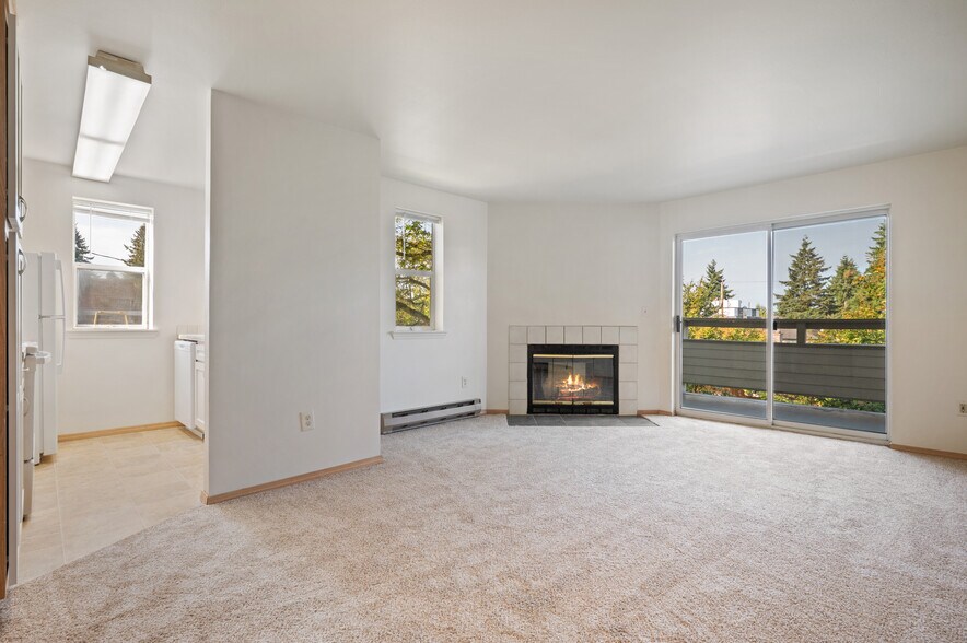More Photos Of 6042 Fauntleroy Way SW, Seattle Apartments For Sale