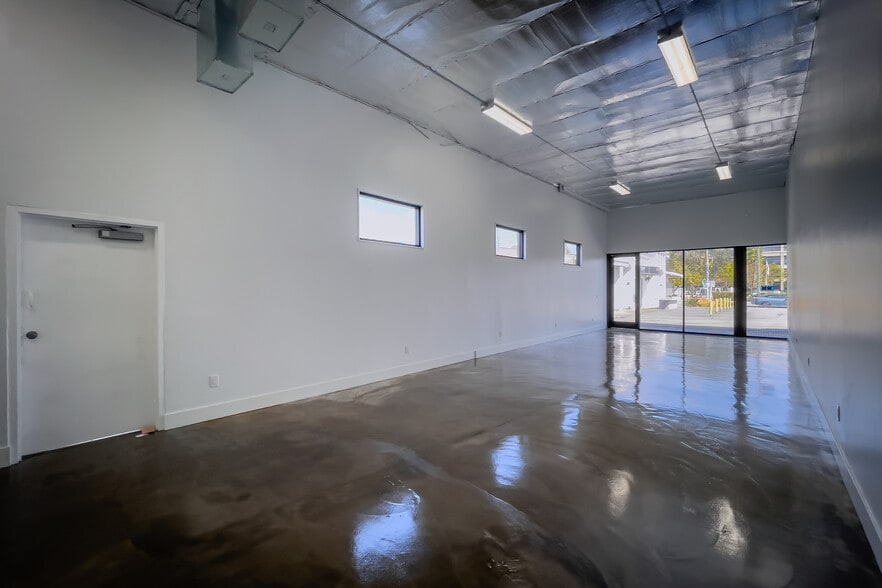 Primary Photo Of 5622 W Manchester Ave, Los Angeles General Retail For Lease