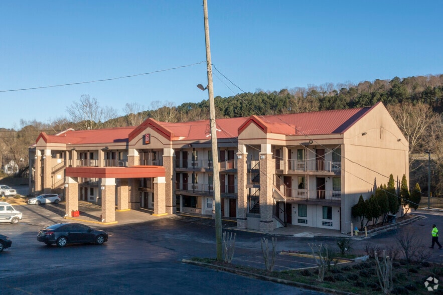 More Photos Of 1813 Crestwood Blvd, Irondale Hotel For Sale
