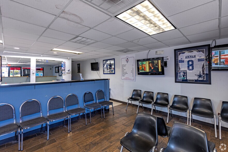 More Photos Of 109 N Story Rd, Irving Service For Sale