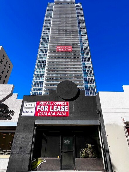 More Photos Of 1001 S Broadway, Los Angeles Storefront For Lease