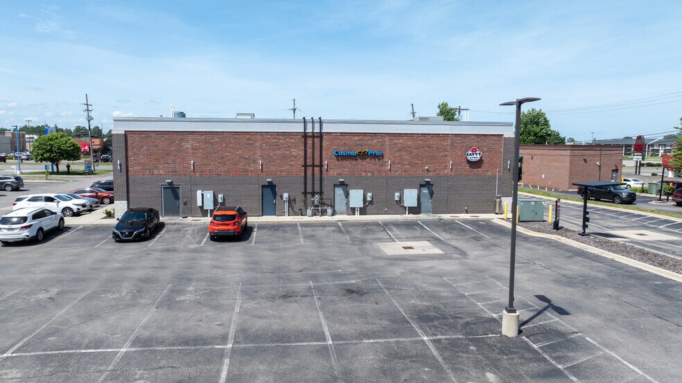 More Photos Of 27810 23 Mile Rd, Chesterfield Storefront For Sale