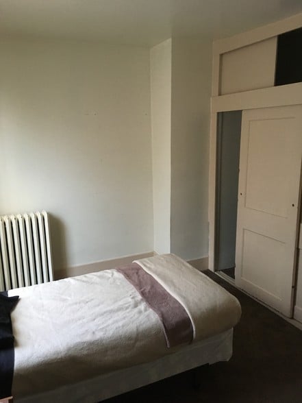 More Photos Of 139-141 S Jefferson St, Kittanning Apartments For Lease