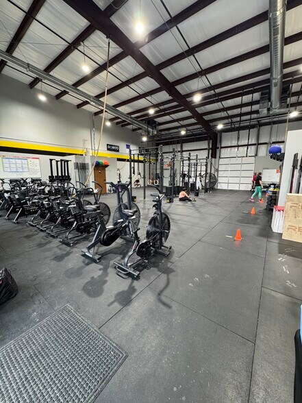 More Photos Of 2251 88 hwy, Claremore Storefront For Sale