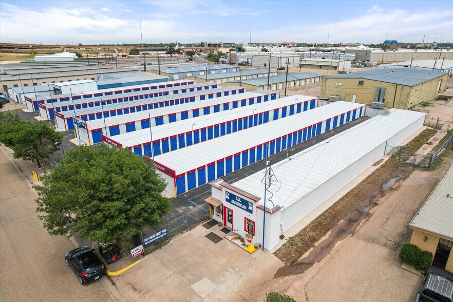 More Photos Of 5839 49th St, Lubbock Self Storage For Sale