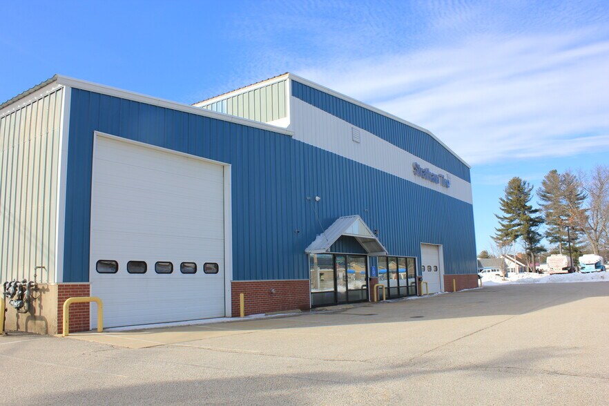 More Photos Of 4 Gator Rock Rd, Somersworth Distribution For Sale