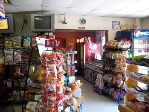 More Photos Of 23724 Deal Island Rd, Deal Island Bar For Sale