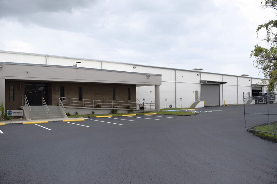 Primary Photo Of 2705 Eunice Ave, Orlando Manufacturing For Lease