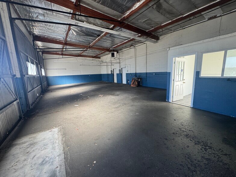 More Photos Of 8840-8850 Mason Ave, Winnetka Unknown For Lease