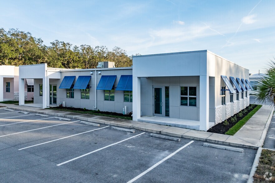 More Photos Of 871-801 Highway 466, Lady Lake Unknown For Lease