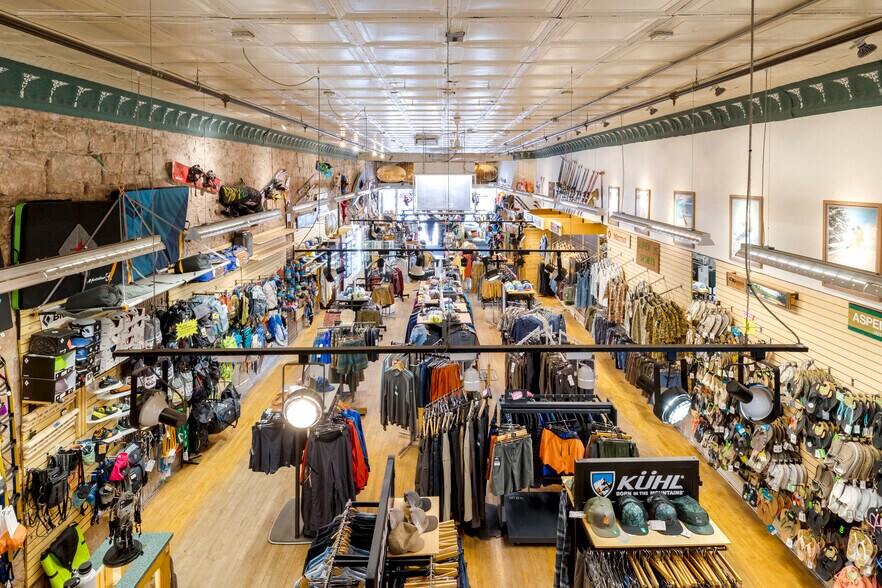 More Photos Of 13 N San Francisco St, Flagstaff Storefront Retail Office For Lease