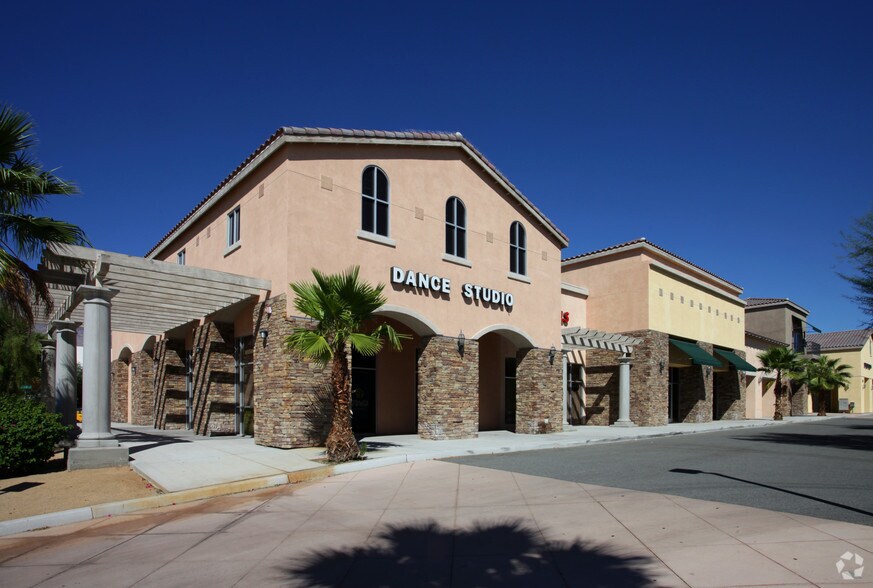 More Photos Of 901 Crossley Rd, Palm Springs Unknown For Lease