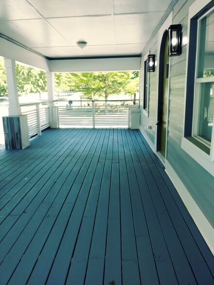 More Photos Of 1092 Sells Ave SW, Atlanta Specialty For Sale