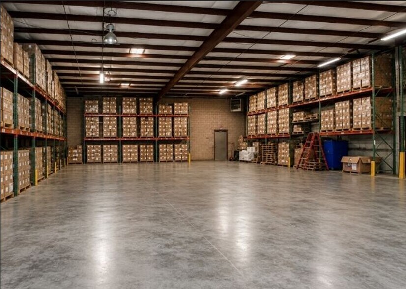 More Photos Of 2832 Logan St, Nashville Warehouse For Lease