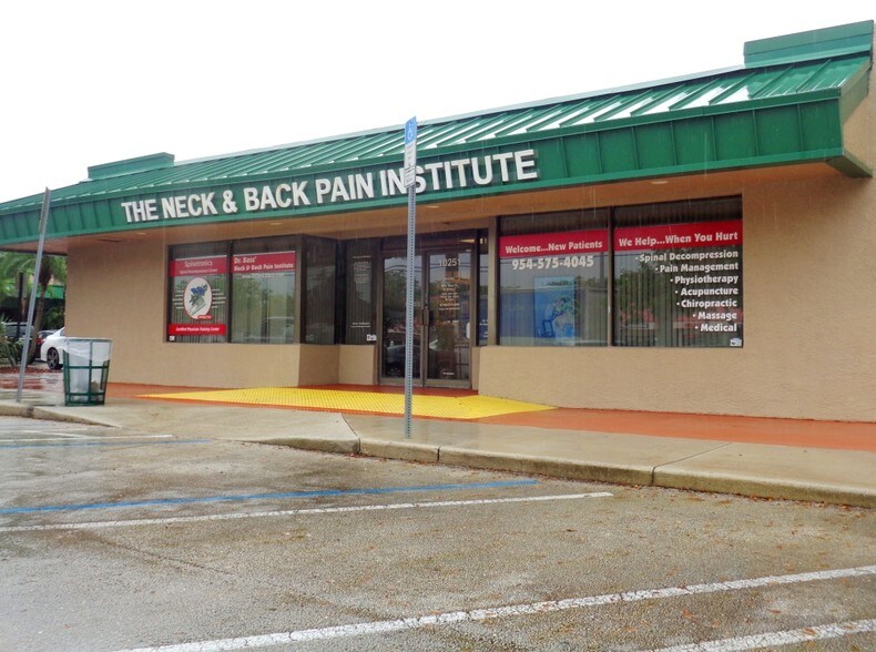 More Photos Of 10251-10281 W Sample Rd, Coral Springs Storefront Retail Office For Lease