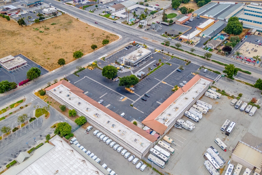 More Photos Of 191 San Felipe Rd, Hollister Unknown For Lease